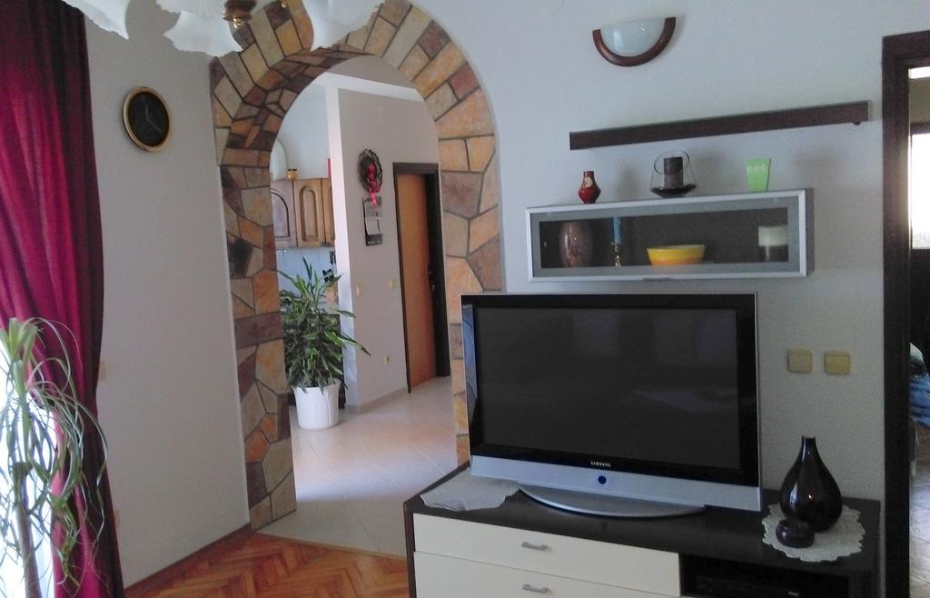 Apartments Mirela Porec Exterior photo