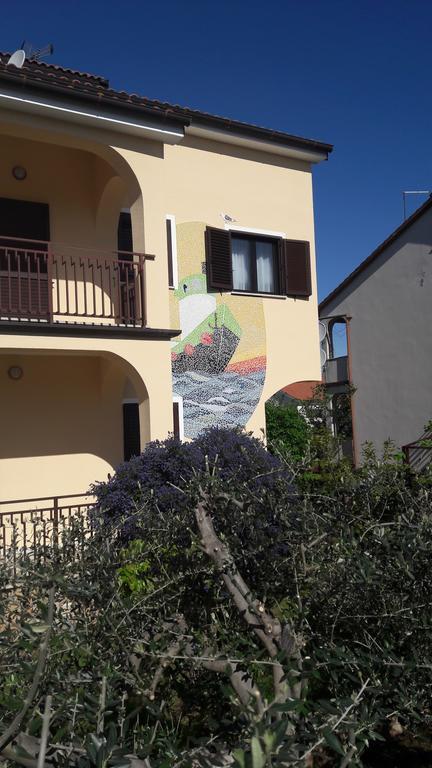 Apartments Mirela Porec Exterior photo
