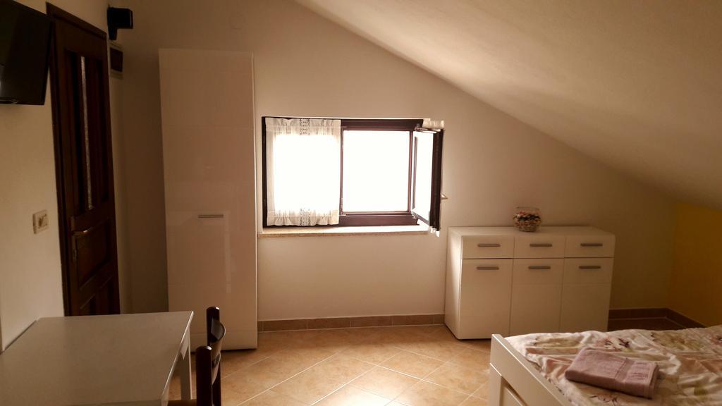 Apartments Mirela Porec Exterior photo